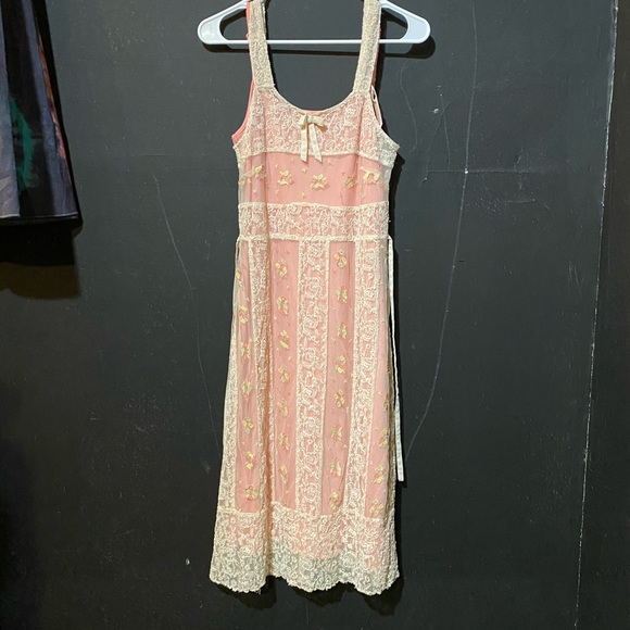 Pretty Anthropologie Pink Lace Dress - Picture 1 of 4